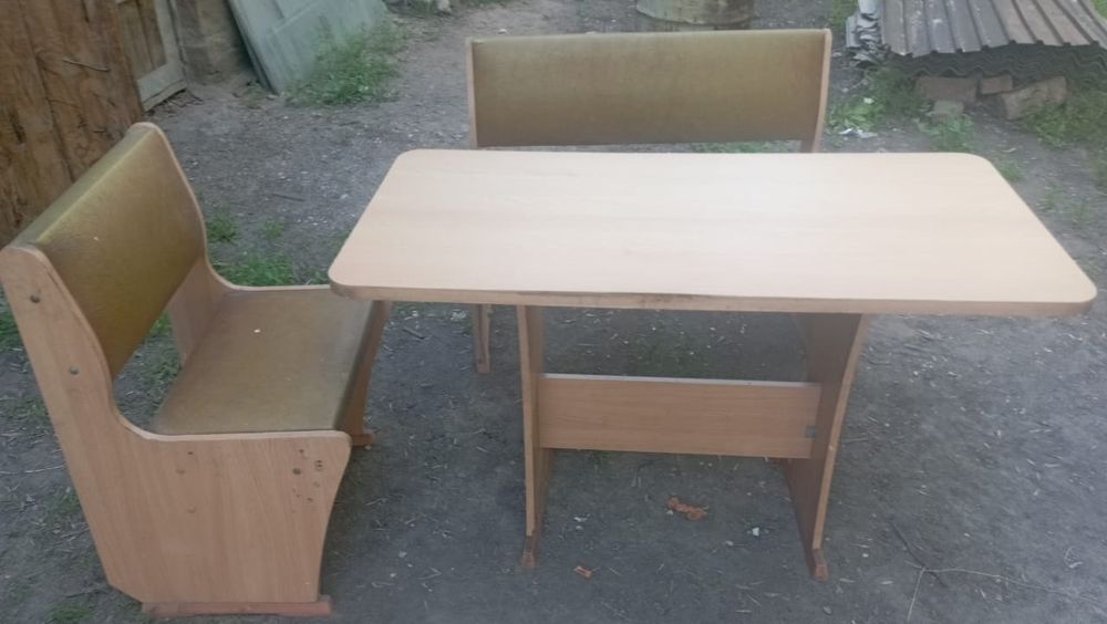 Кухонный уголок сатылады