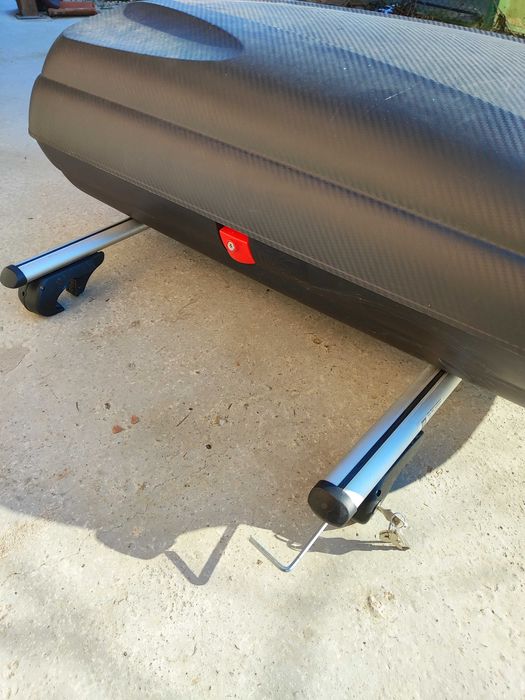 Багажник с релси