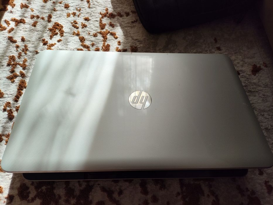 Продам ноутбук HP.