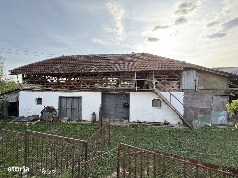 Vand Casa Batraneasca + Teren 1754 mp Com. Malureni Sat Bunești Argeș