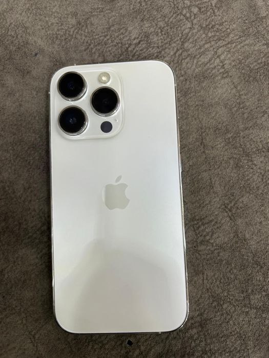 Iphone 14 pro белый
