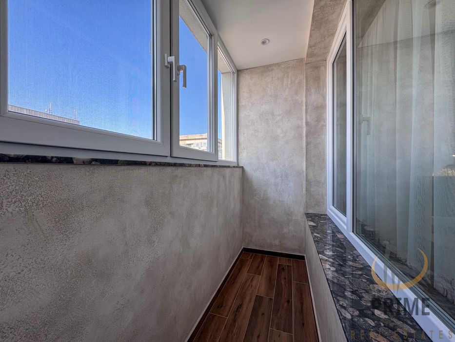 Дава се под наем Тристаен апартамент в Бургас, Лазур - 100 кв.м за 1683 € - Снимка #12