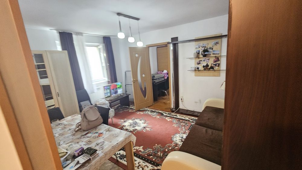 P.F  vand apartament 2 camere, Zona Gheorgheni , Lăcrămioarelor etj.1 din 4