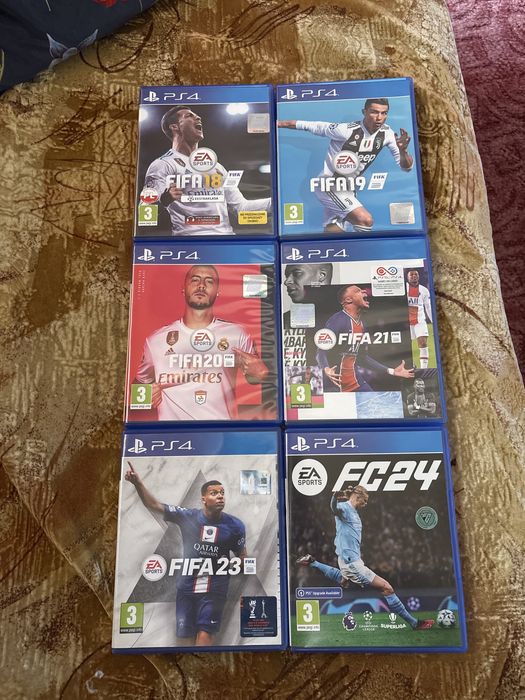 Vând jocuri Playstation 4