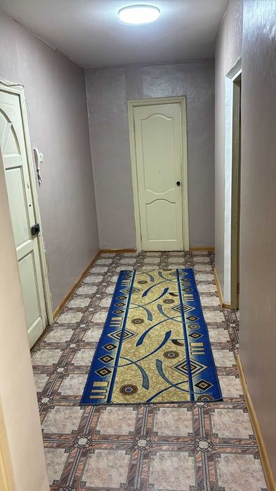 Продается 2 ком квартира микр  Женис