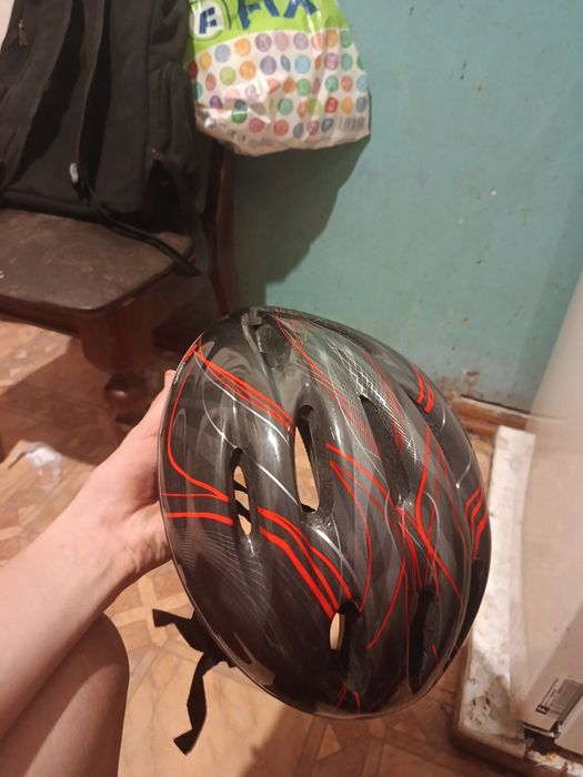 Продается шлем для велика