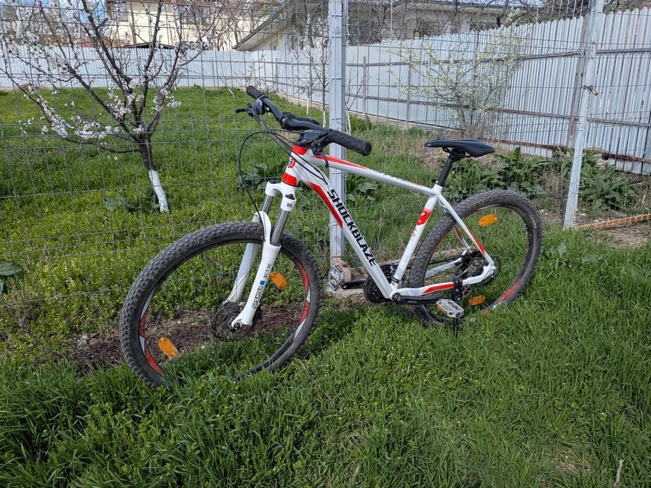 Vând bicicletă Shockblaze R2