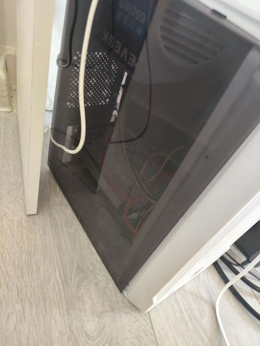 Компьютер для игр  ssd rx570 corei5 16 gb hyperx