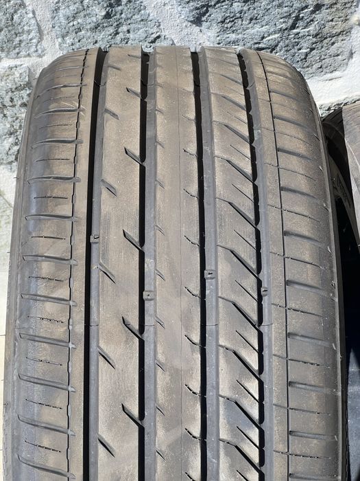 Doua anvelope / cauciucuri de vara 245/40R18