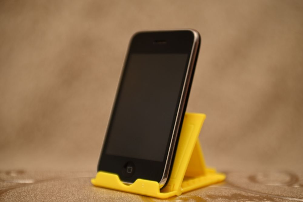 Iphone 5 и Iphone 3G