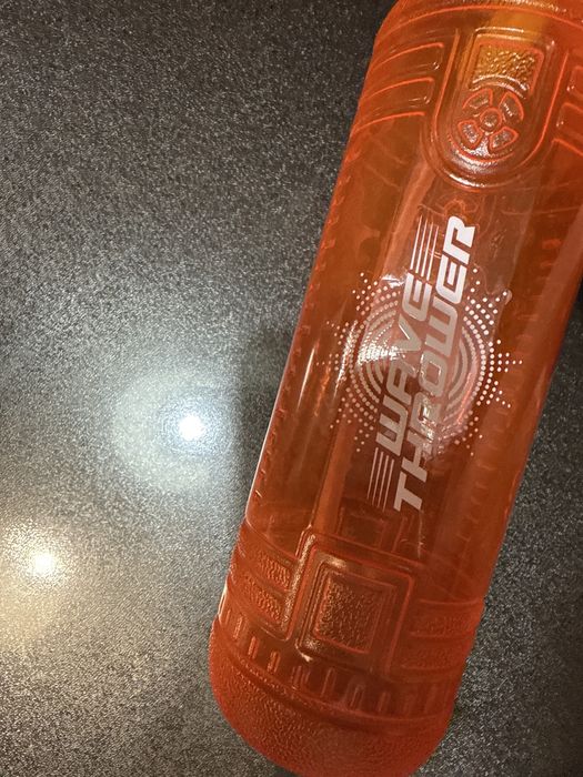 Продам водяной пистолет wave thrower