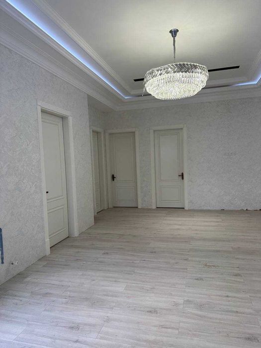 Назарбек Мевазор махаллада уйлар