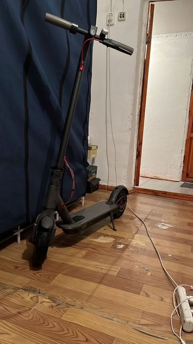 Электросамокат на ходу