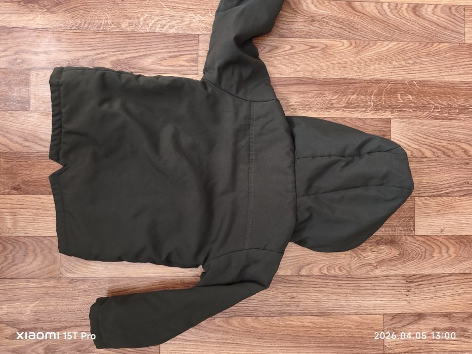 Продам куртку унисекс