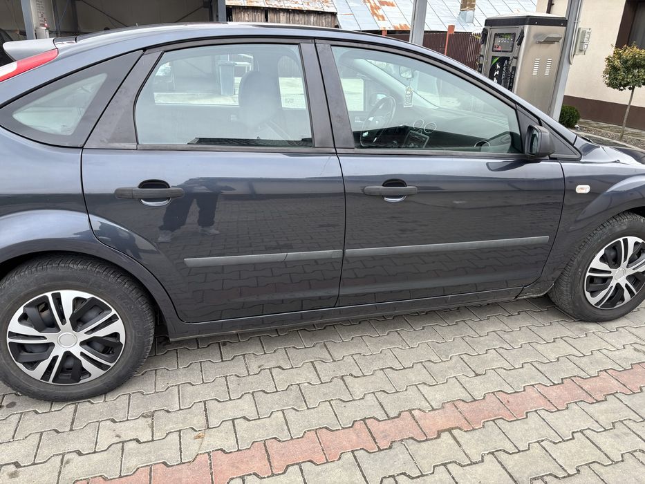Ford Focus 2006 1.6 Benzina