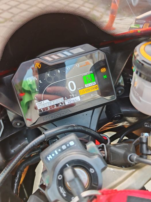Honda cbr1000rr SP 1