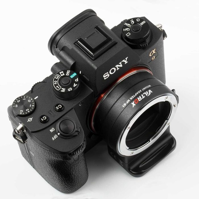 Автофокусен адаптер Viltrox NF-E1 (Nikon F - Sony E)