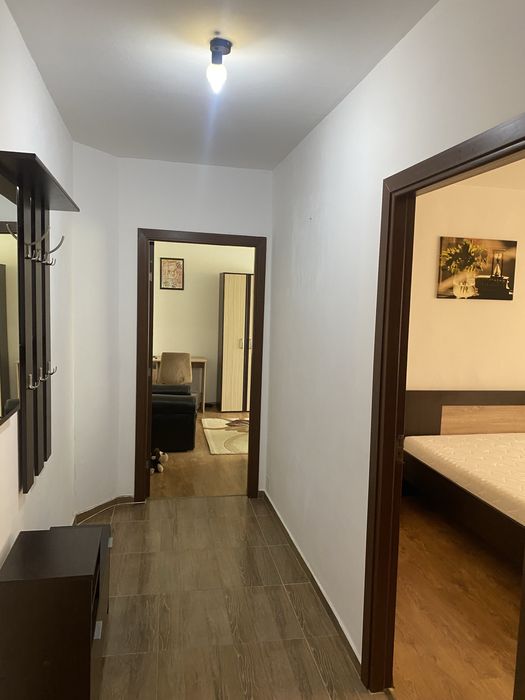 Ofer spre inchiriere apartament 2 camere,direct proprietar la 5 min. de Iulius Mall.