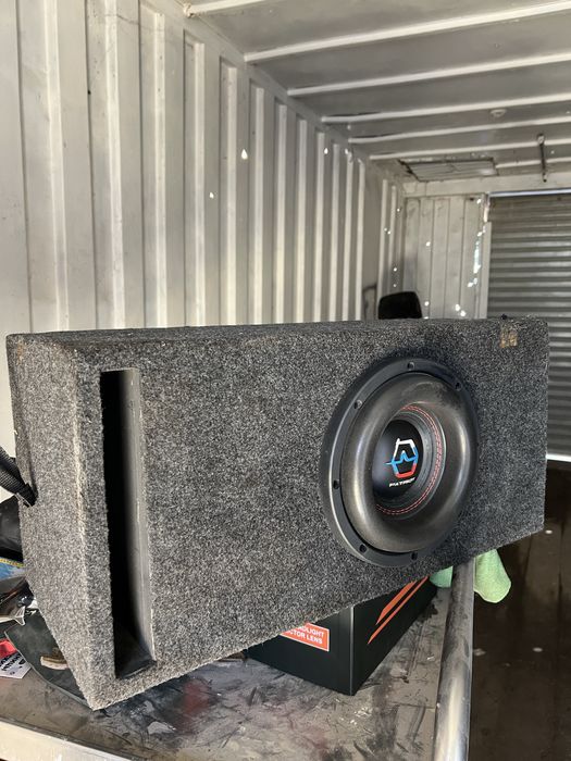 Сабвуфер с усилителем
