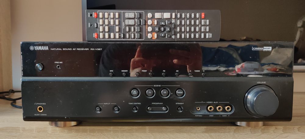 Yamaha RX-V367 receiver 5.1