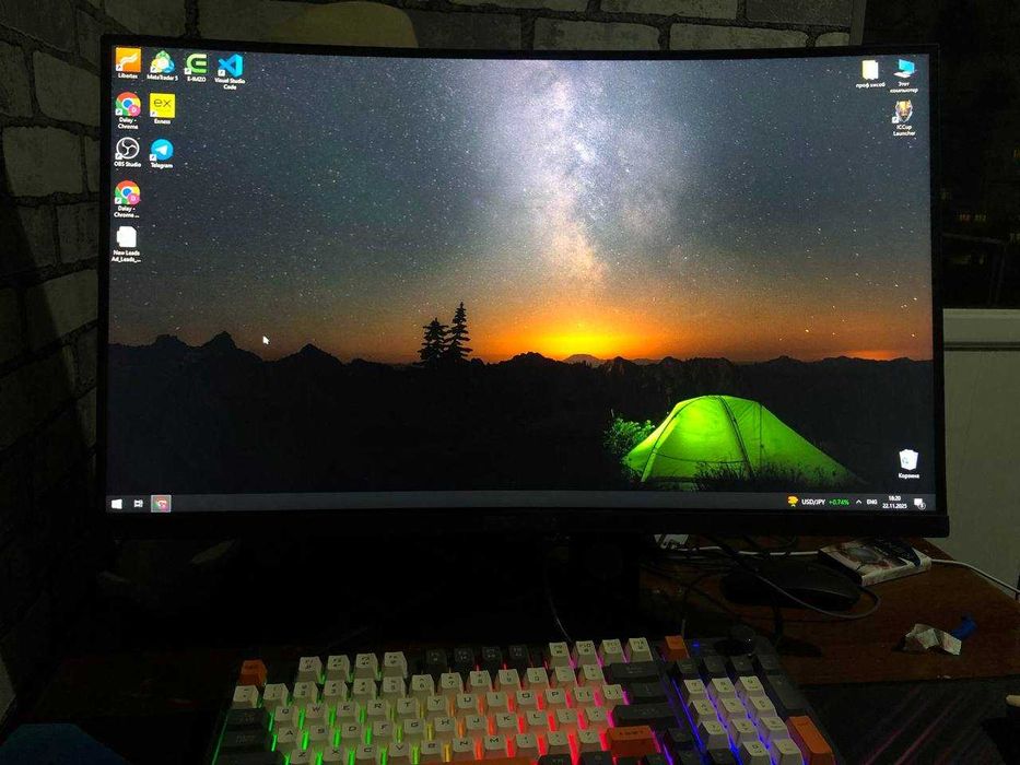 Manitor 180hz sotiladi 90$