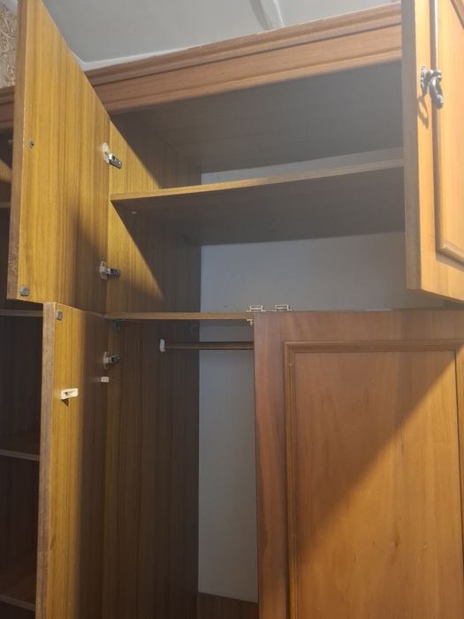 Продается  шифонер