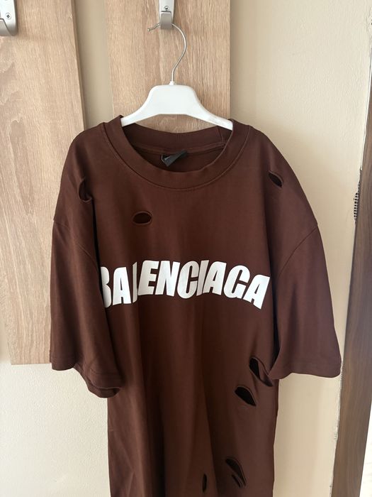 Тениска Balenciaga L размер