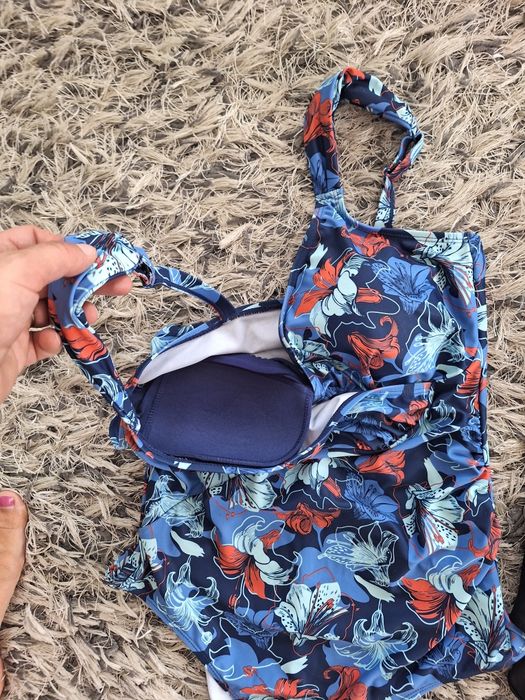 Costume de baie întregi