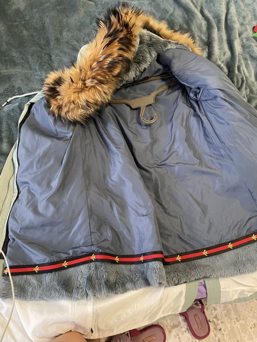 Продам парку б/у