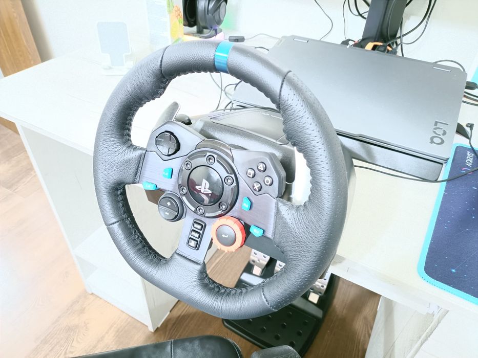 Volan gaming ps4/ps5/pc Logitech G29