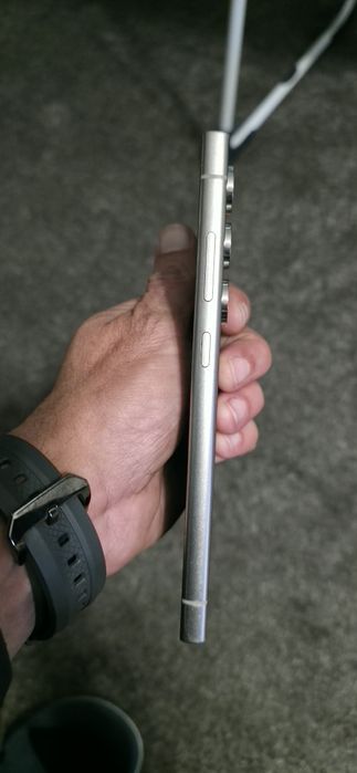 Vand Samsung Galaxy s24 pro