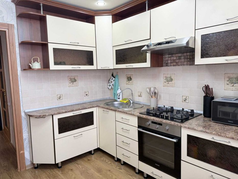 Продажа 2-комнатной квартиры 9 микрорайон