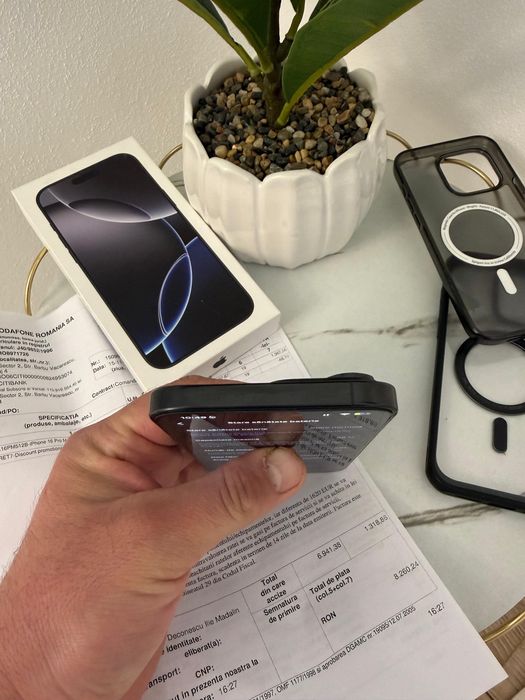 iPhone 16 Pro max ca nou, 512 GB.