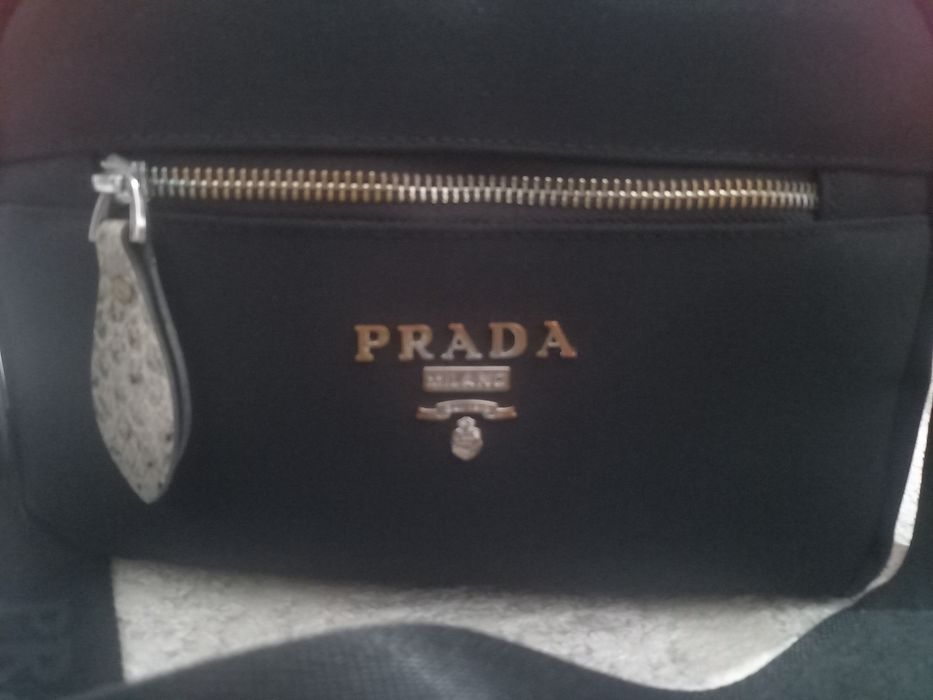 Сумка Prada хорошего качества