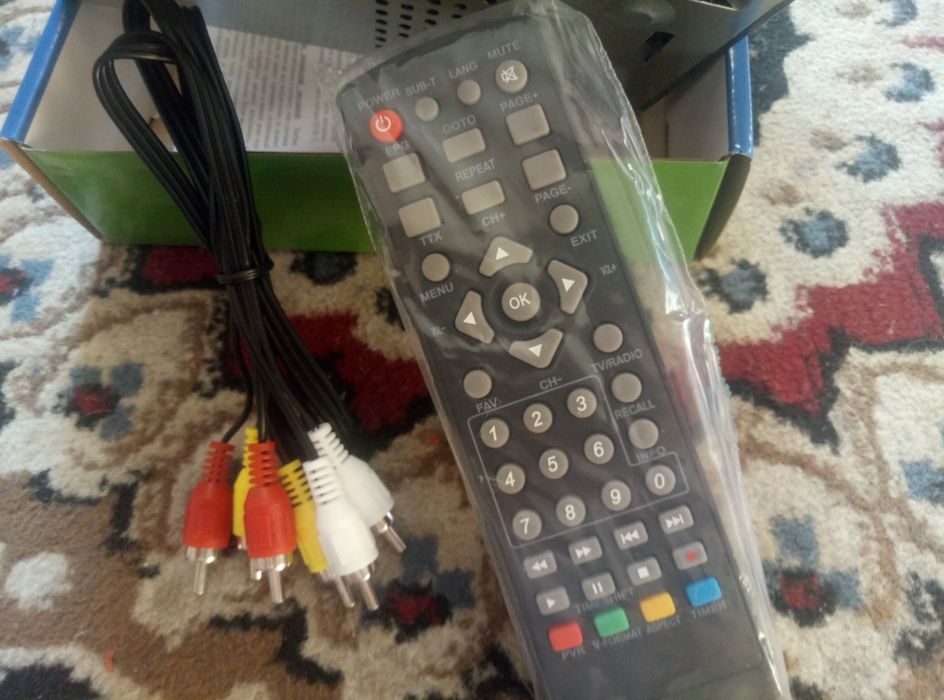 Тюнер.рессивер.приставка для старыхтв