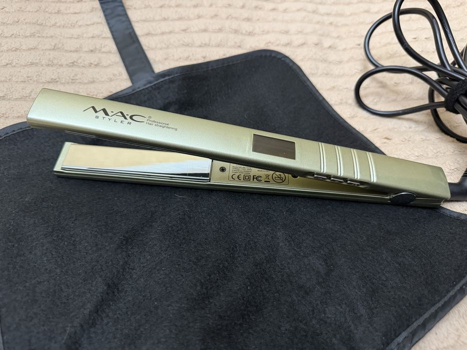 Профессиональный утюжок для волос