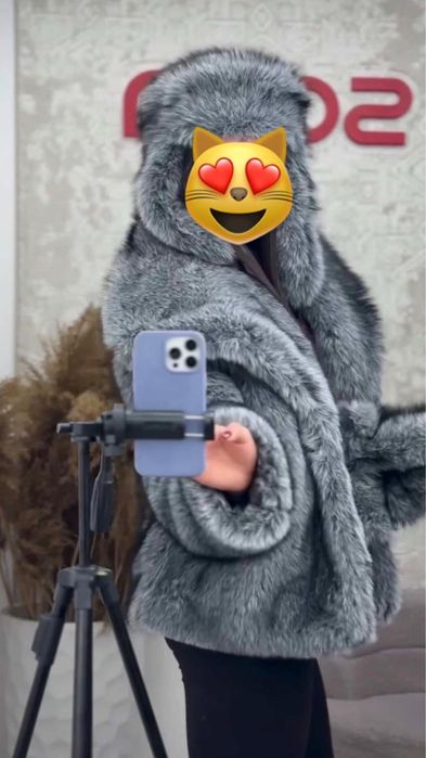 Продам эко шубу.