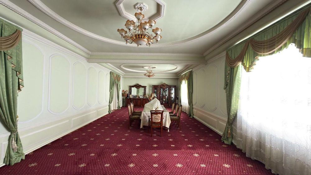 Uy sotiladi!!! Barcha sharoitlarga ega.