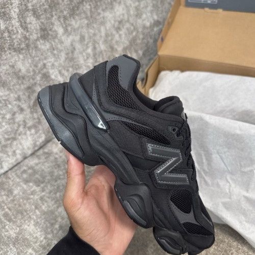 New Balance 9060 Нови Черни Маратонки [36-44 Номер]