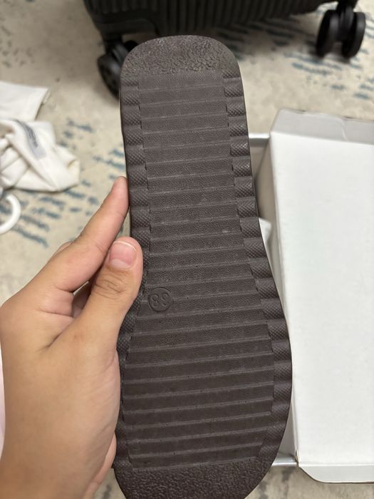 Новая босоножки…