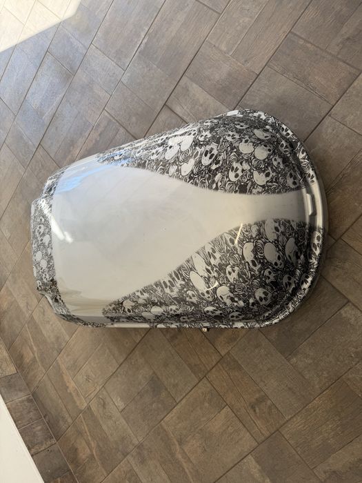 Продавам автобокс 250 литра