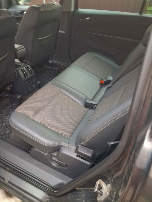 Opel Zafira b 17 ctdi