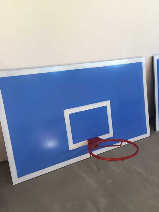 Баскетбольный щит. Резиновые покрытия плитки по Узбекистану