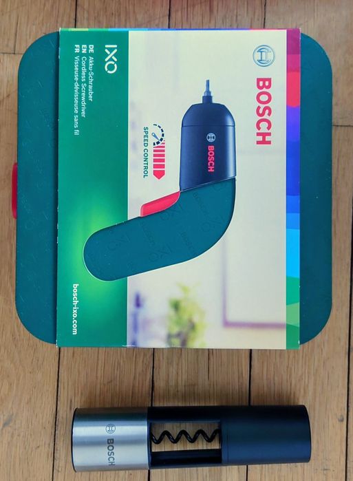 Сет Daewoo 3 машини и BOSCH IXO 6 в кутия+приставка тирбушон Bosch IXO