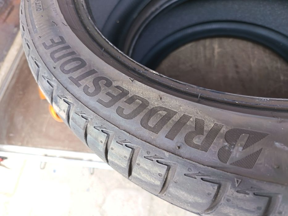 Anvelope vara 255 40 20 Bridgestone 2022 6mm