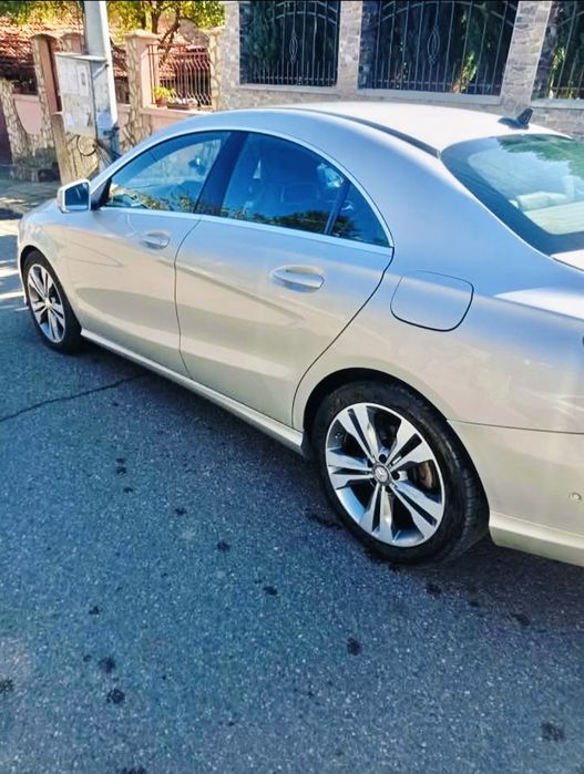 Mercedes CLA 220