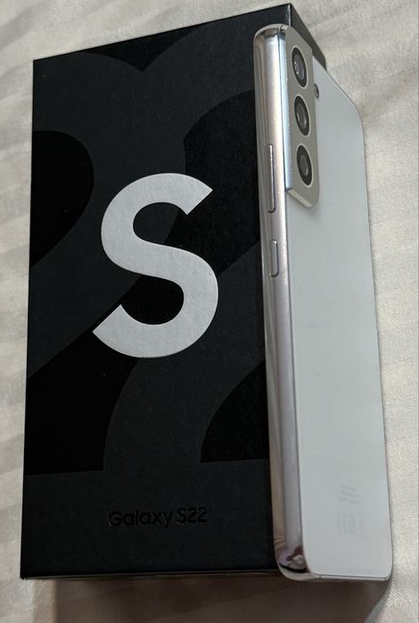 Samsung Galaxy S22 impecabil