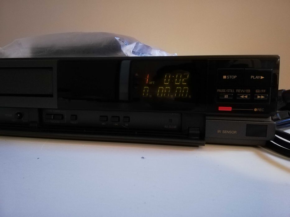 Video Cassette Recorder SANYO VHR 7100G