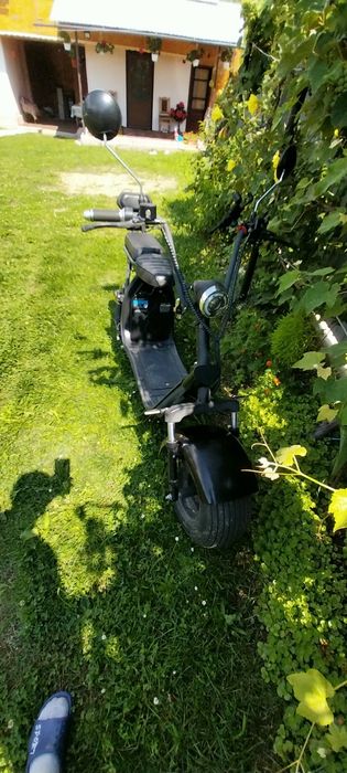 Vând scuter electric