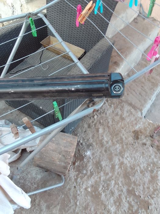 Vand 2 bateri pentru biciclete